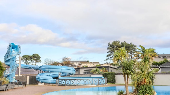 Indoor and outdoor swimming pools